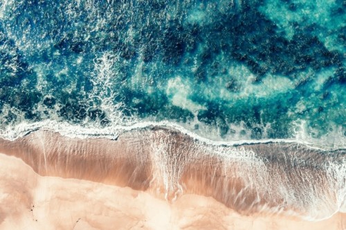 Fototapeta Zdjęcia lotnicze fale plaży na coalcliff
