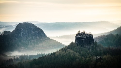 Fototapeta Sächsische schweiz bei sonnenaufgang