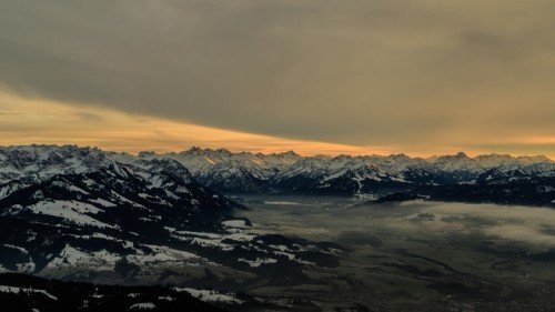 Fototapeta Allgäuer alpen in der dämmerung