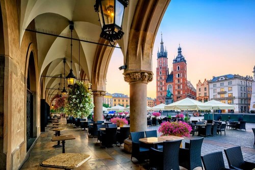 Fototapeta Bazylika Świętej Maryji i Rynkowy plac w Krakowie