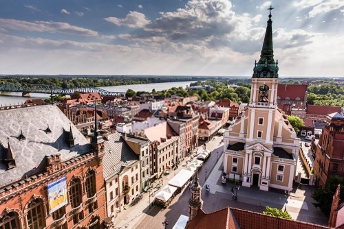 Fototapeta Torun, miasto podzielone Wisłą między Pomorze